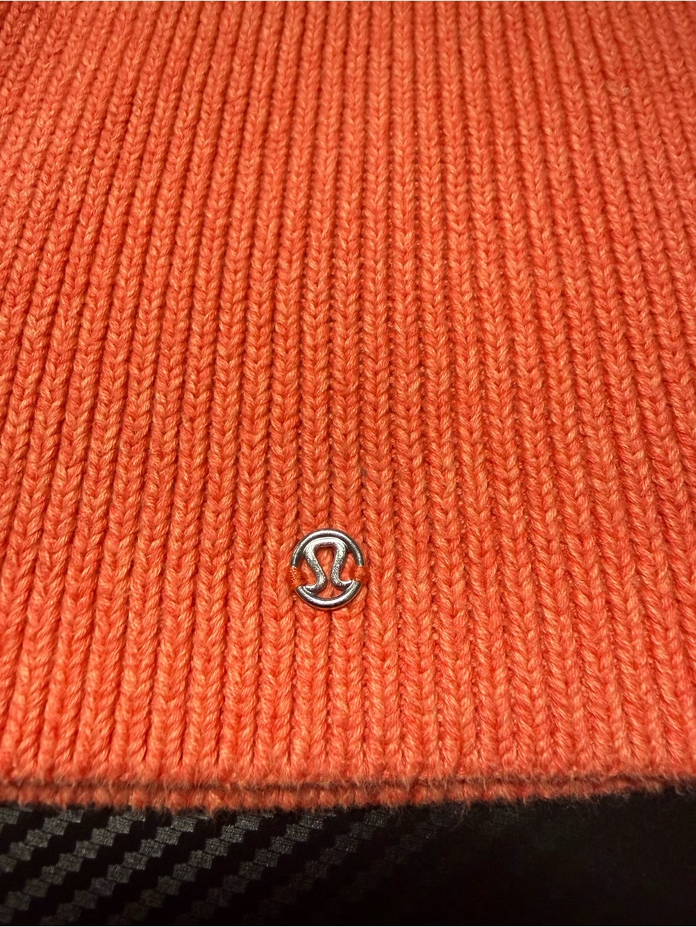 🧡 Lululemon Rad Hatter Toque Beanie Coral Orange Rib Knit Slouchy Hat 🧡 - Picture 7 of 9